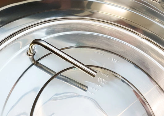 Bottom L tube for pump hole