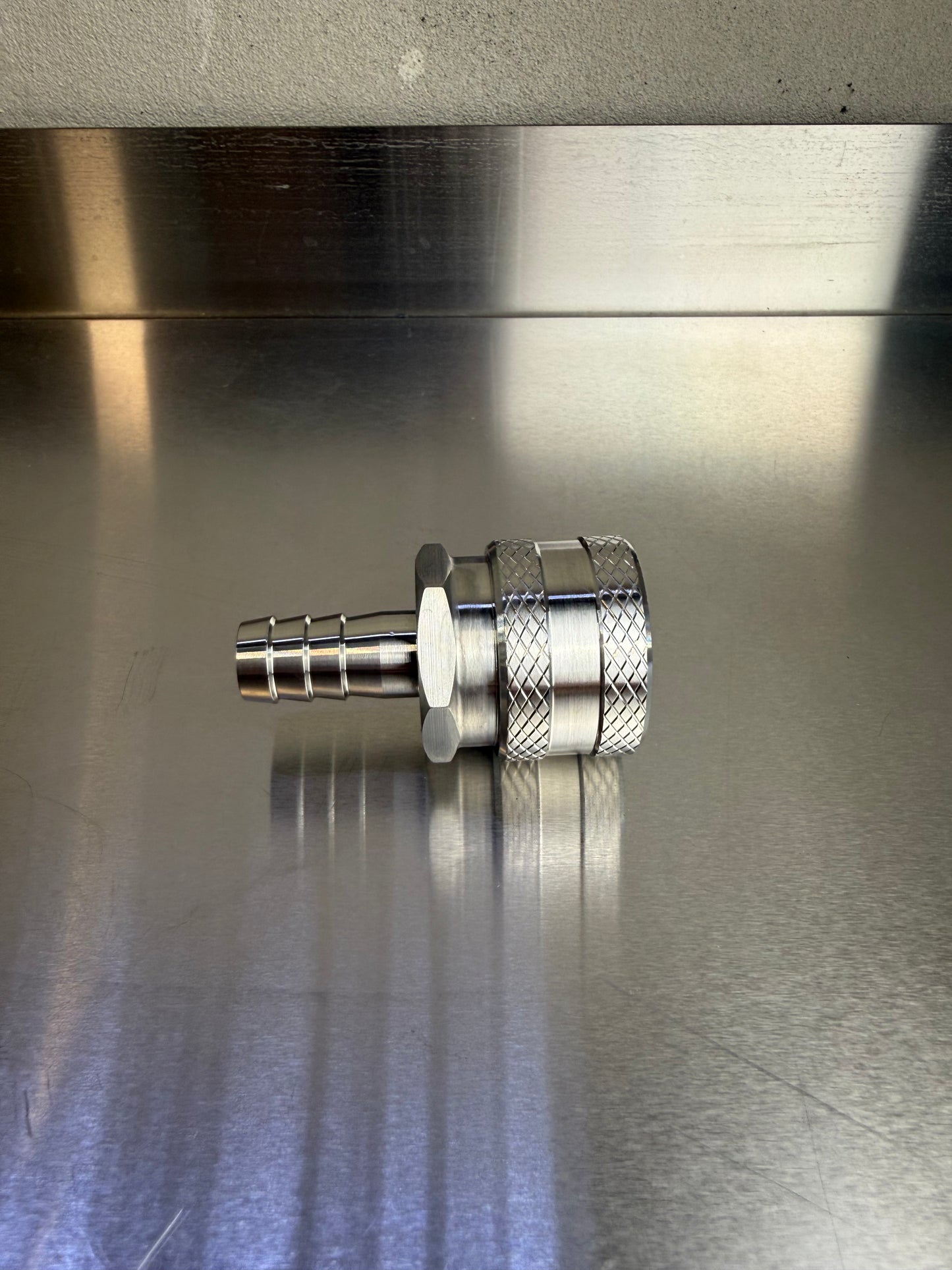 1/2 inch female quick disconnect stainless steel fitting with 13.1mm hose barb