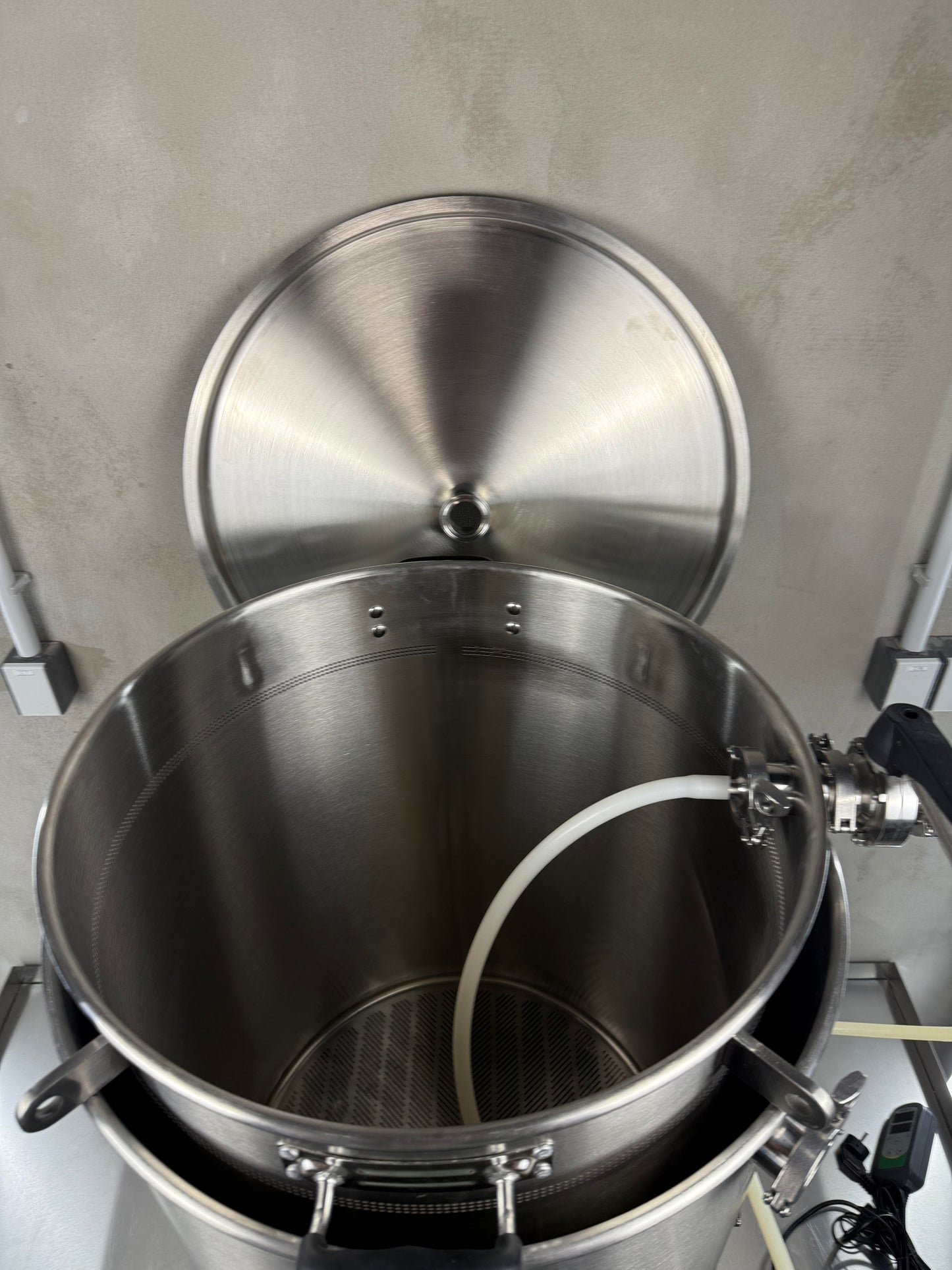 K160L Brew Kettle + Malt Pipe + [Extra accessories]