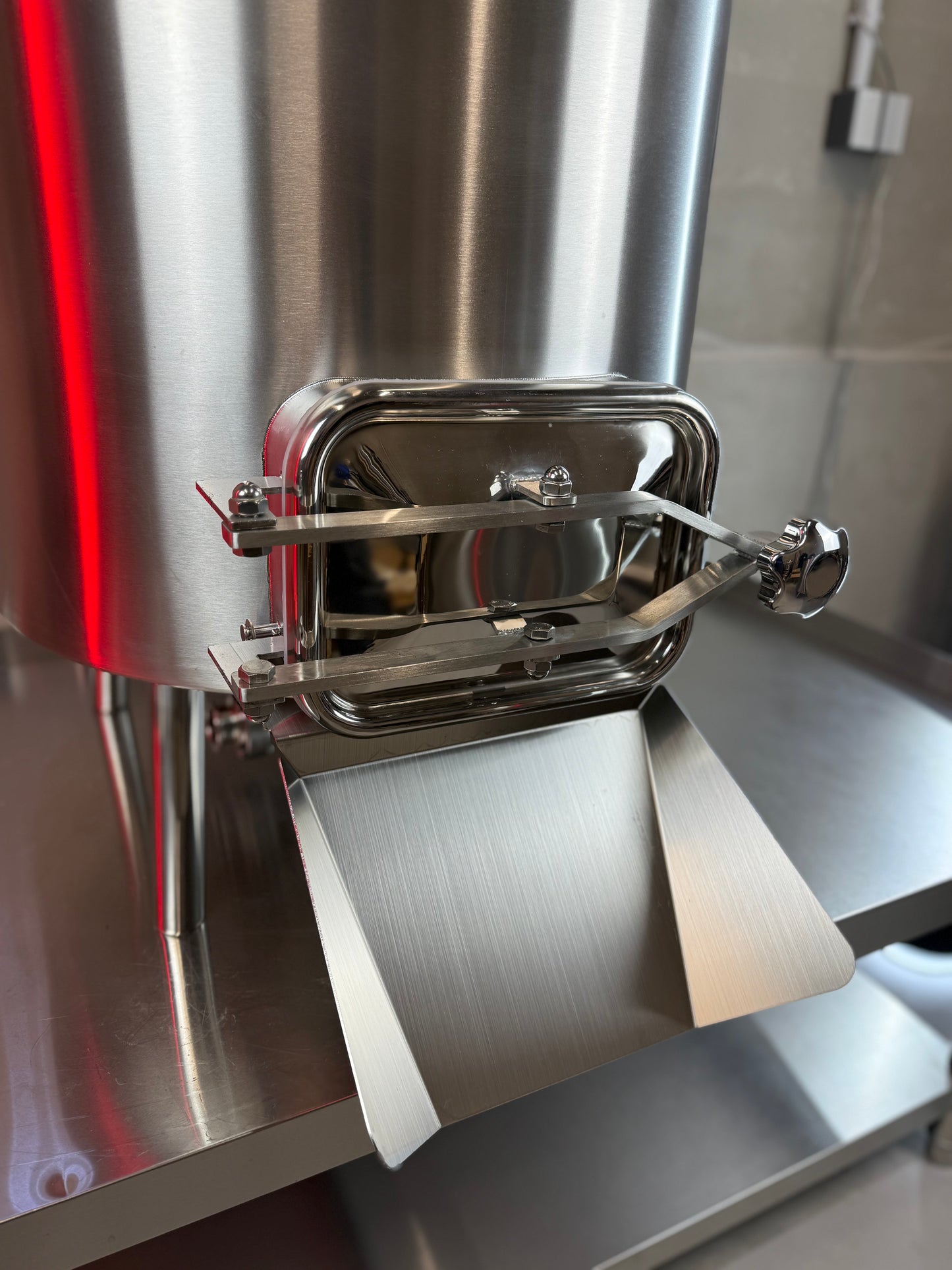 K220 Mash Tun - Complete Set (incl. valves & clamps)