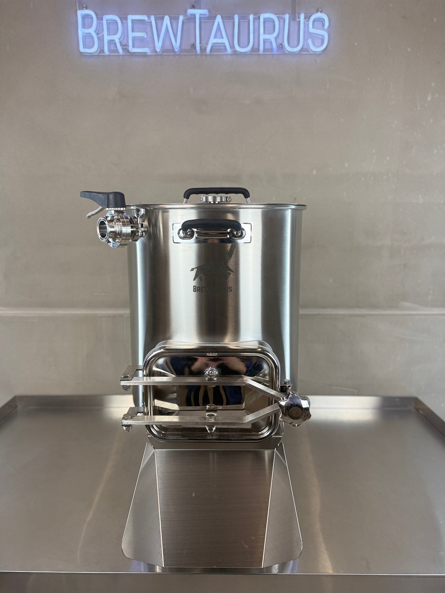 K80 Mash Tun - Complete Set (incl. valves & clamps)