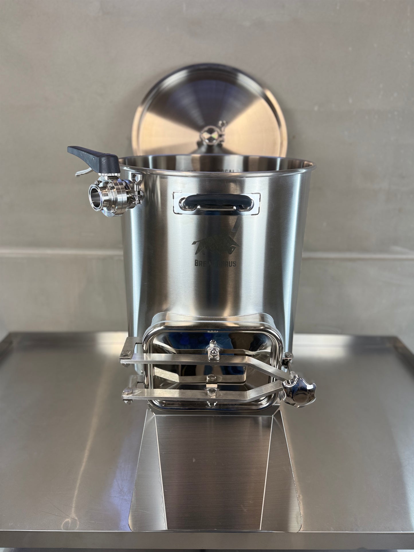 K80 Mash Tun - Complete Set (incl. valves & clamps)