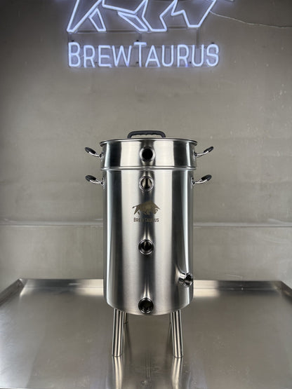 BrewTaurus K40 Boil Kettle + Malt Pipe — 48.1 L stainless kettle with the 31 L malt pipe inside