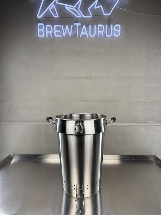 BrewTaurus K40 Malt Pipe — 31 L stainless grain basket, Ø375 × 504 mm, with 1.5" Tri-Clamp port and silicone handles