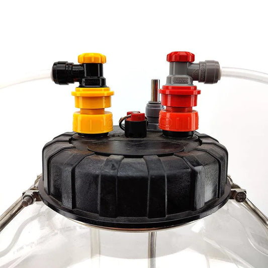 Duotight 8mm (5/16) x Ball Lock Disconnect - (Grey + Red Gas)